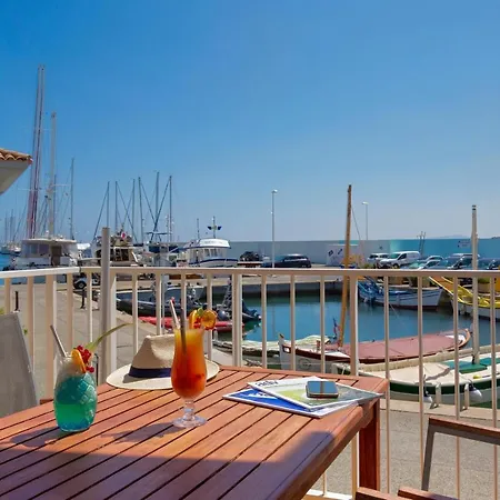 Апартаменты Duplex A La Marina *